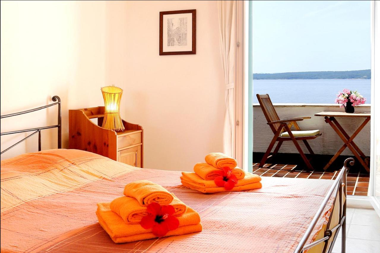 Hotel Skalinada Zavala Bagian luar foto