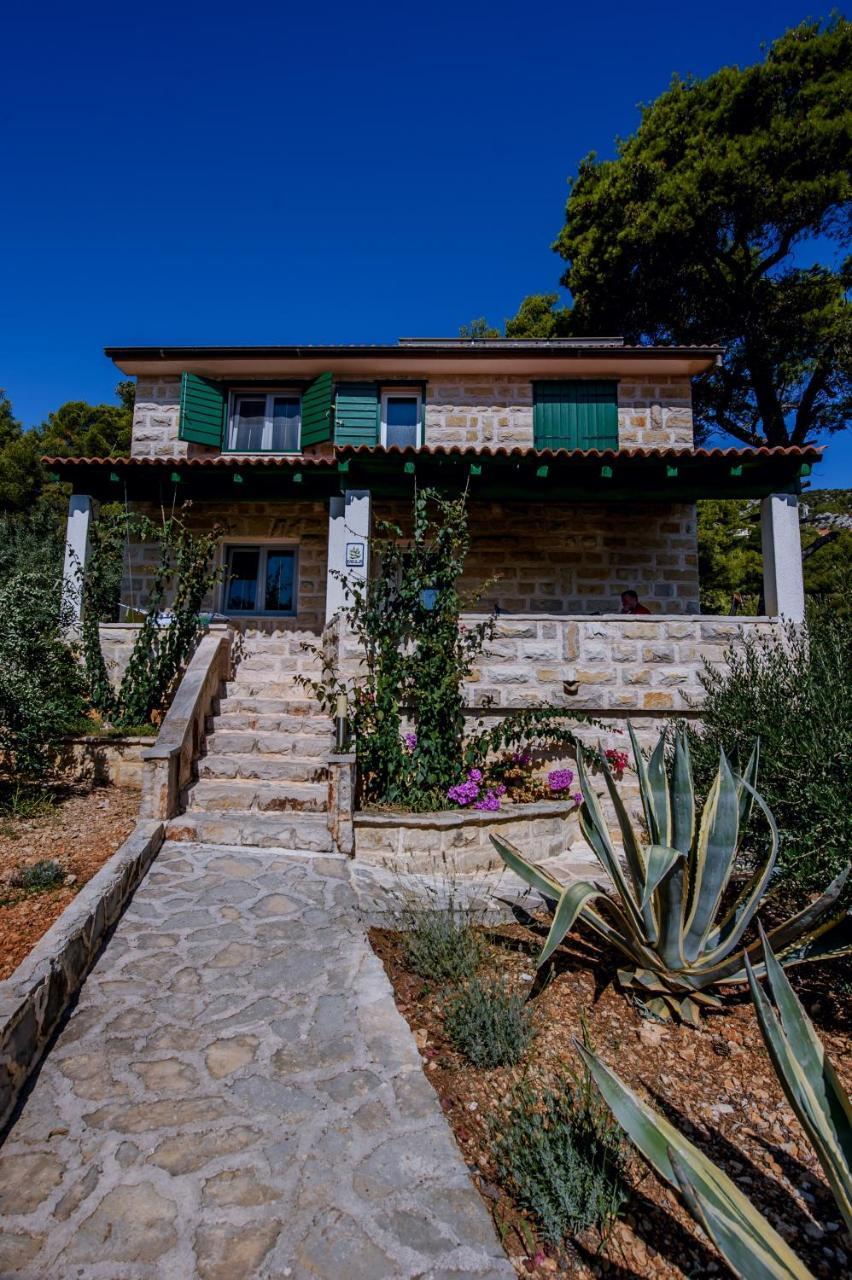 Hotel Skalinada Zavala Bagian luar foto